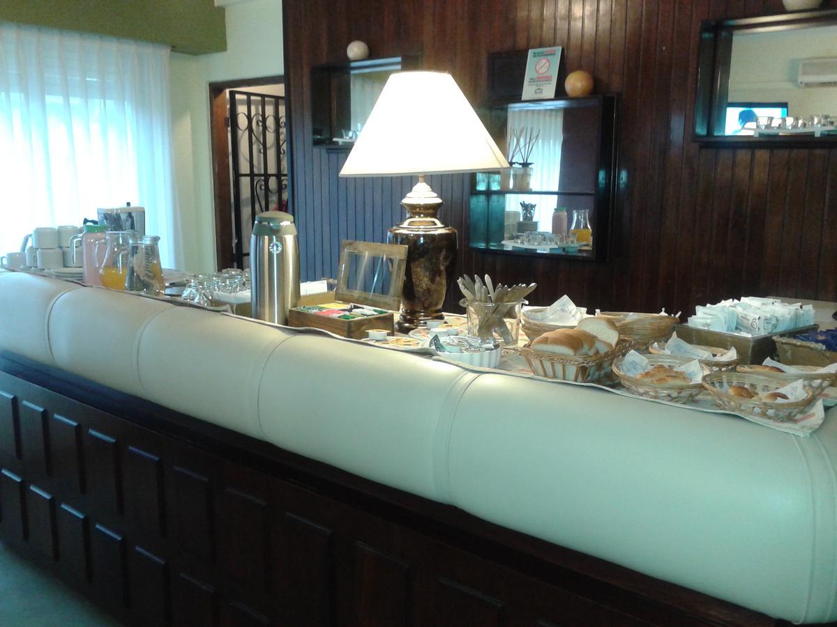 Iberia Hotel Olascoaga Neuquén Kültér fotó
