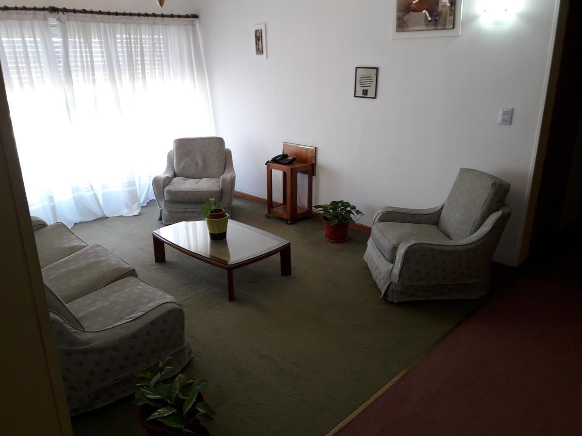 Iberia Hotel Olascoaga Neuquén Kültér fotó